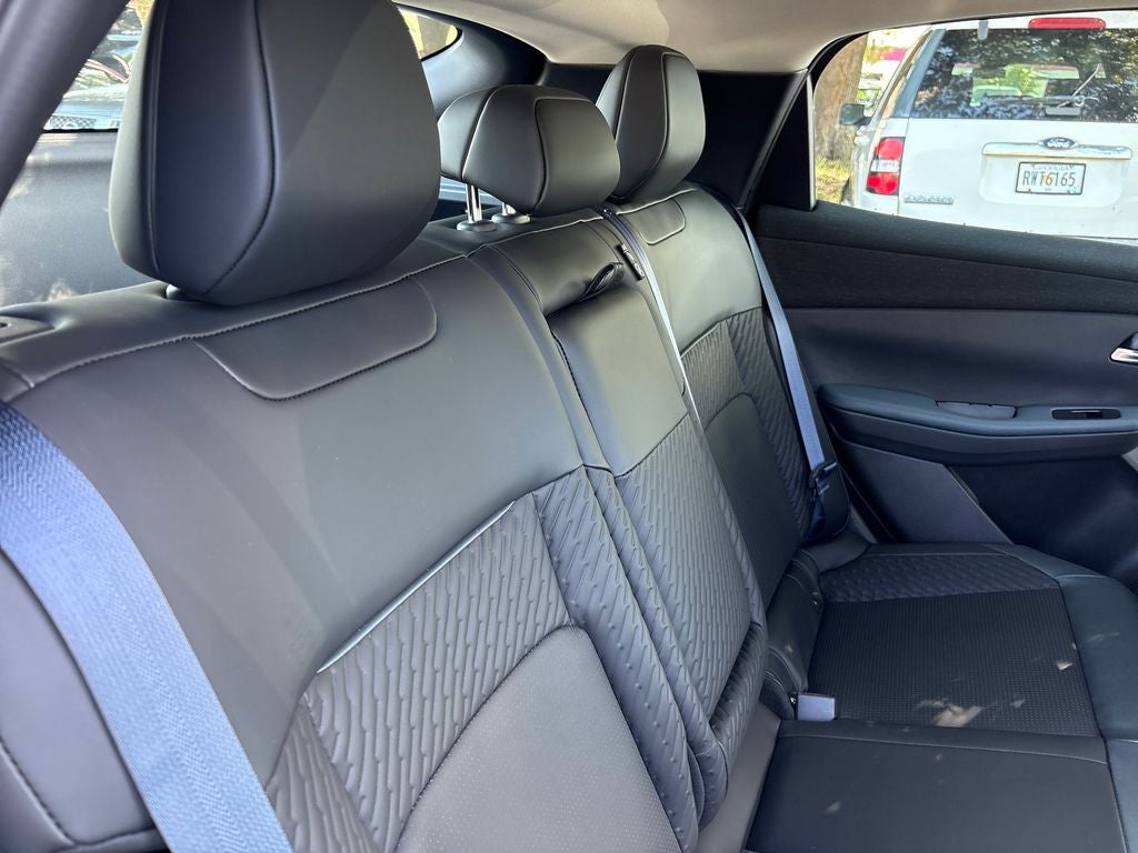 2026 Nissan LEAF Platinum+