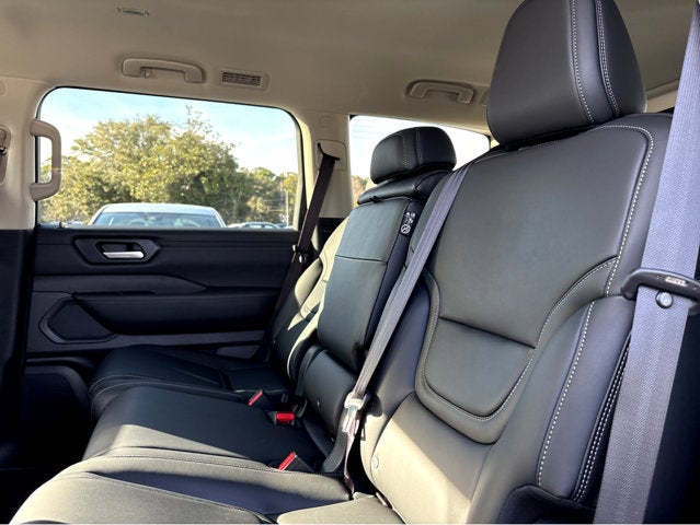 2026 Nissan Armada SV