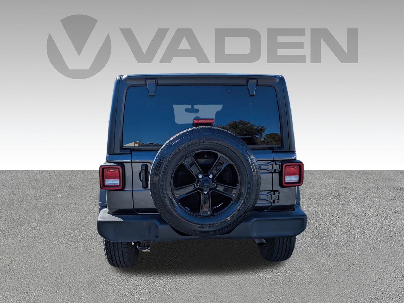 2023 Jeep Wrangler Sport Altitude