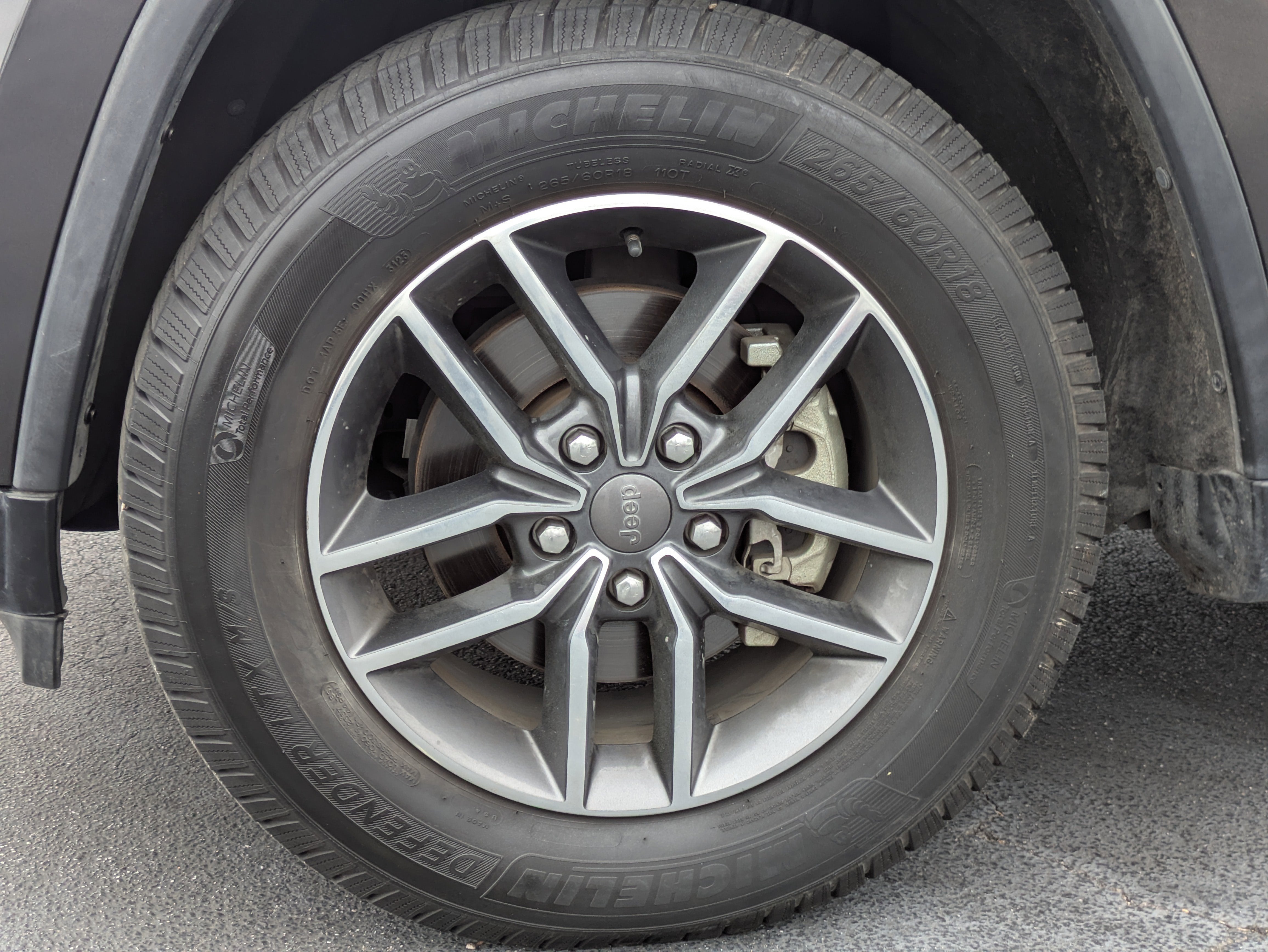 2019 Jeep Grand Cherokee Laredo E