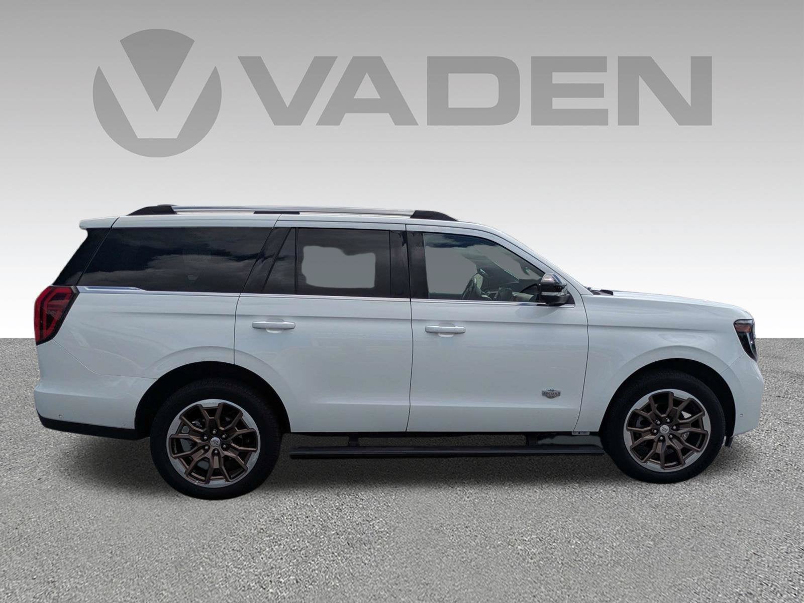 2025 Ford Expedition King Ranch