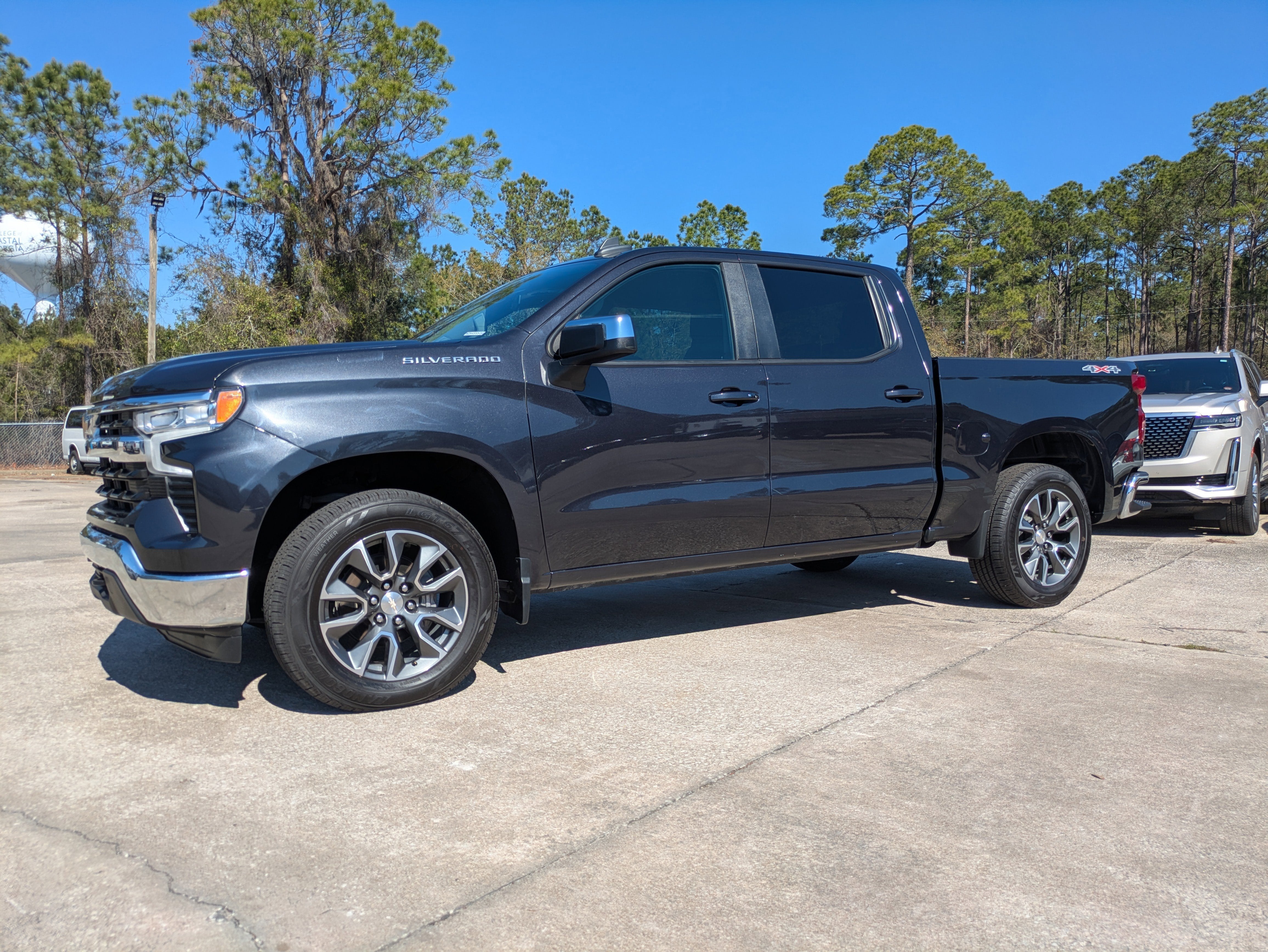 2022 Chevrolet Silverado 1500 LT
