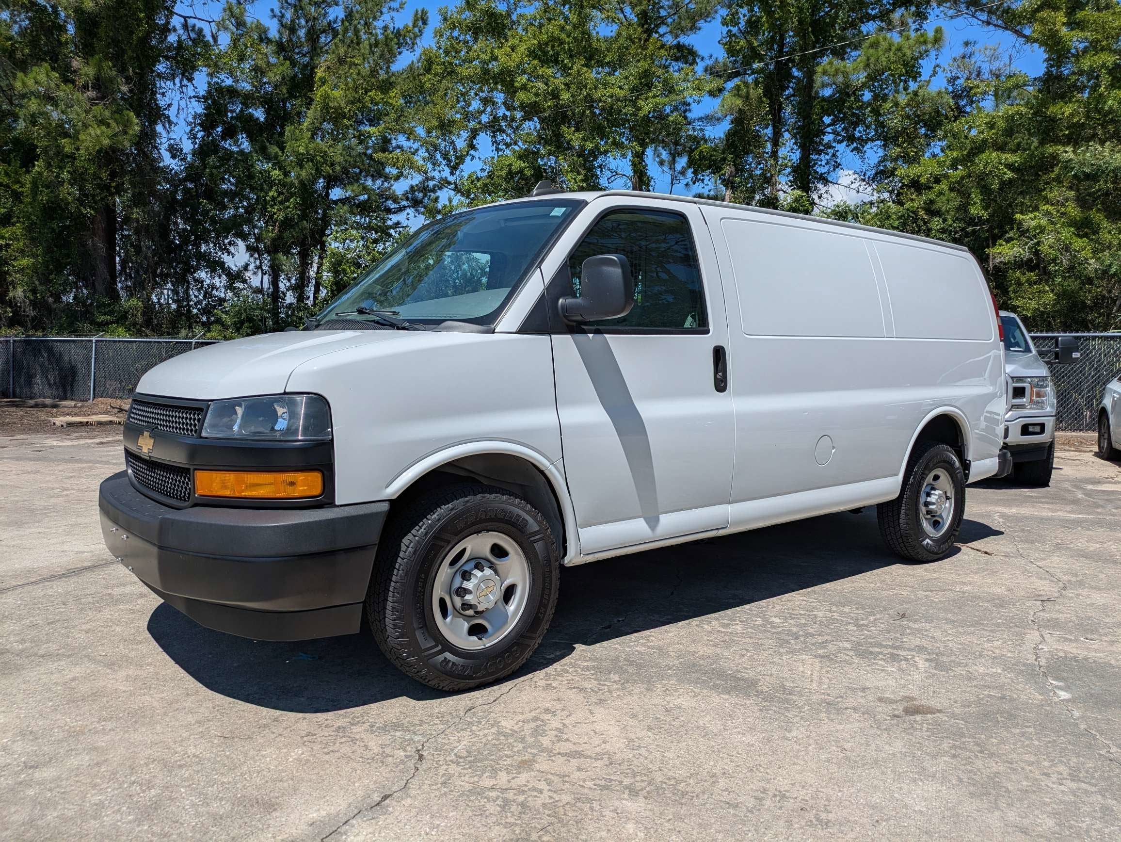 2022 Chevrolet Express Cargo Van Work Van