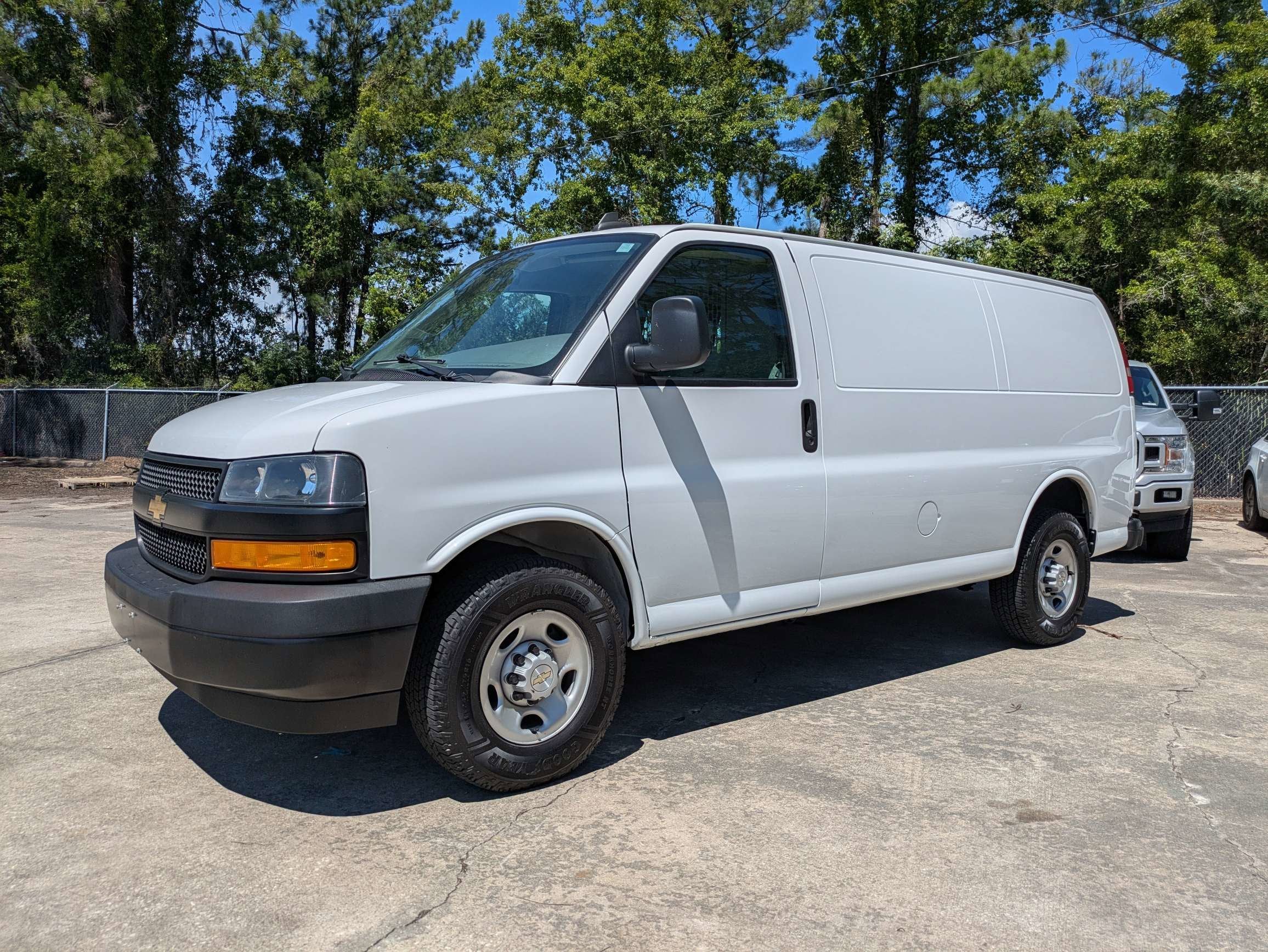 2022 Chevrolet Express Cargo Van Work Van