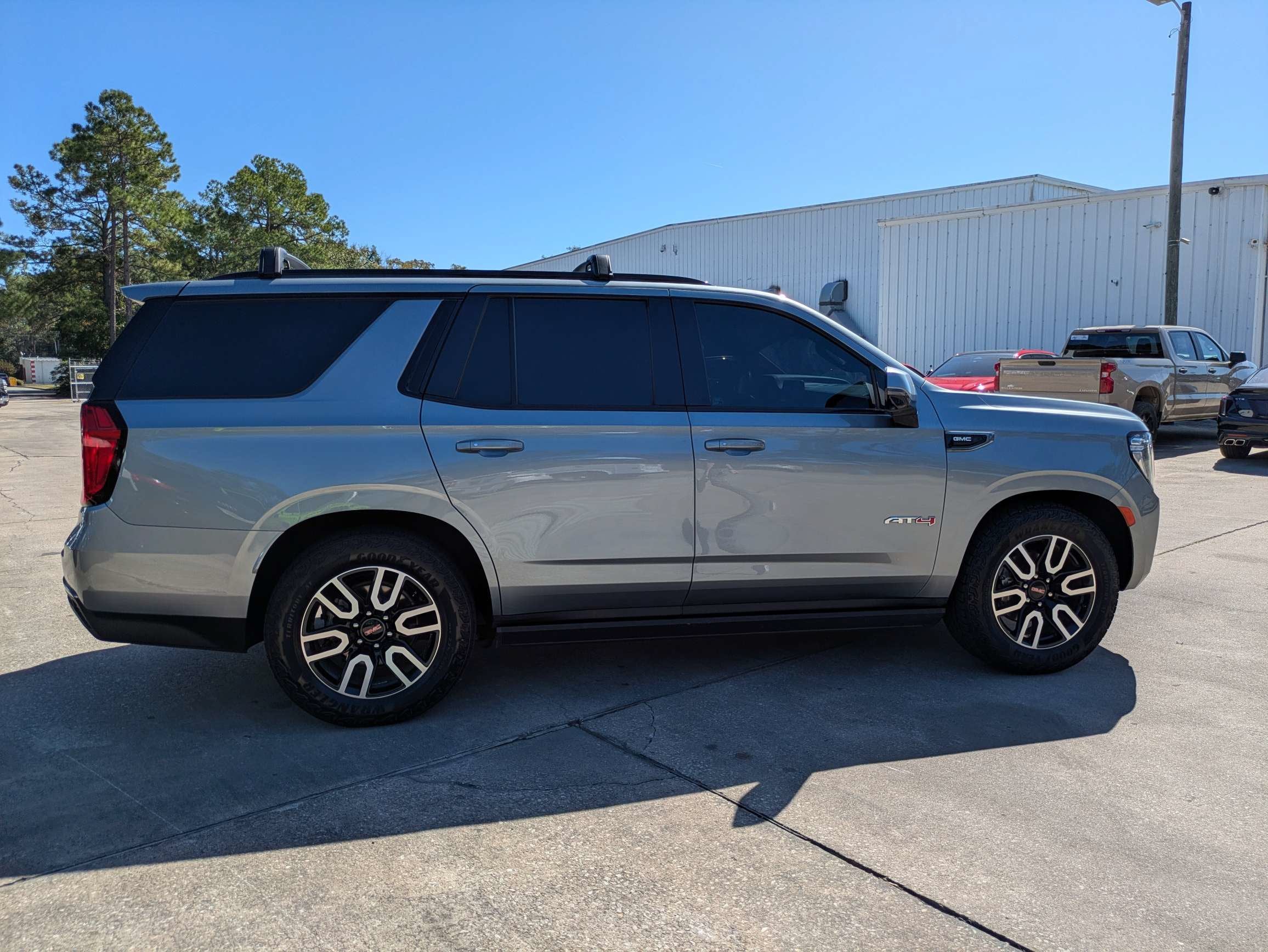 2023 GMC Yukon AT4