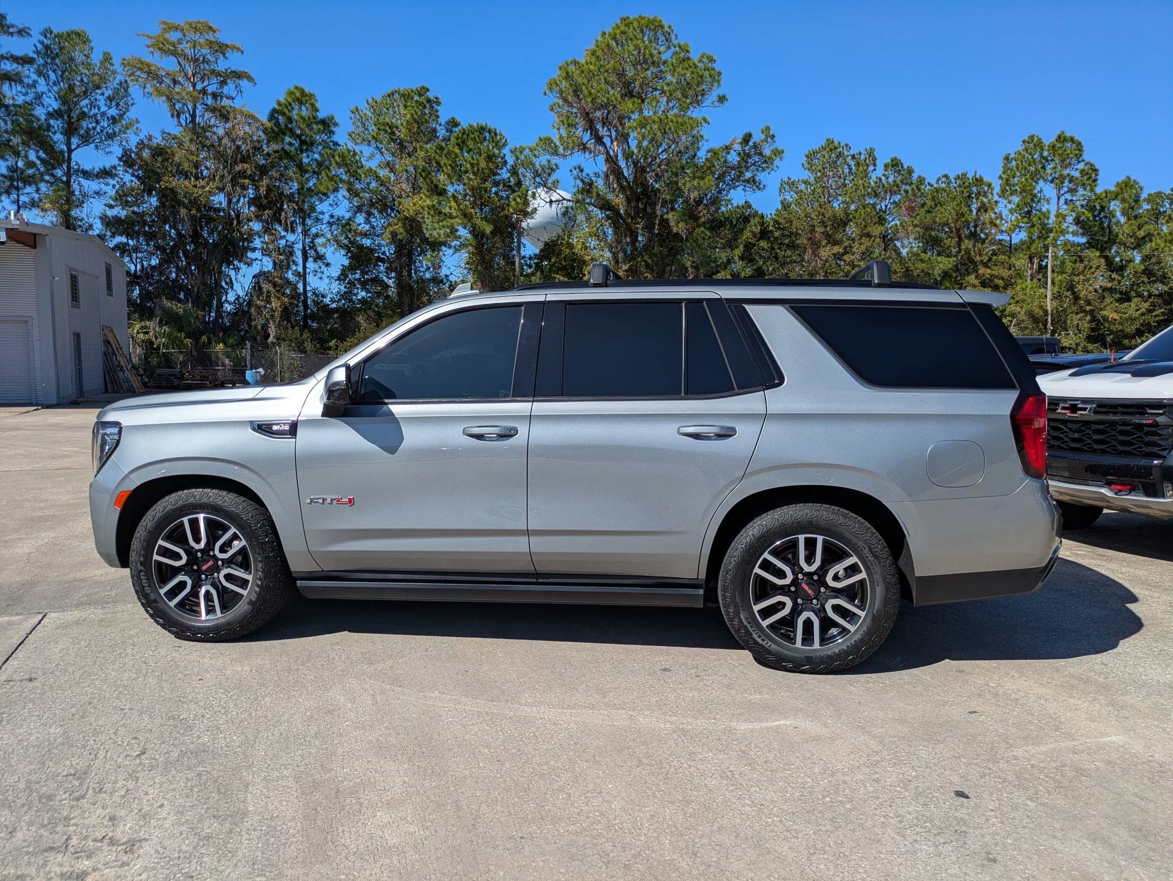 2023 GMC Yukon AT4