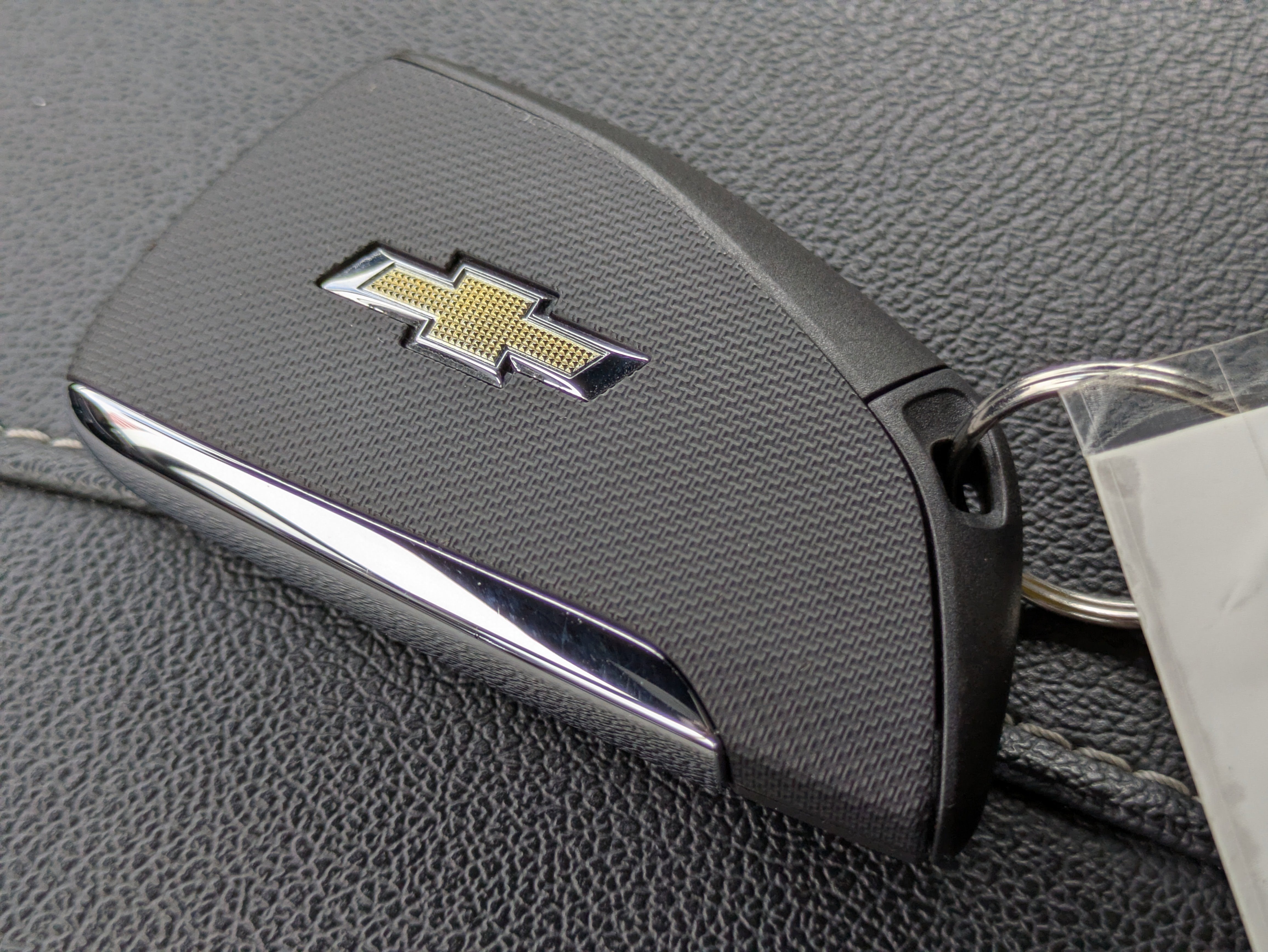 2024 Chevrolet Traverse FWD LT