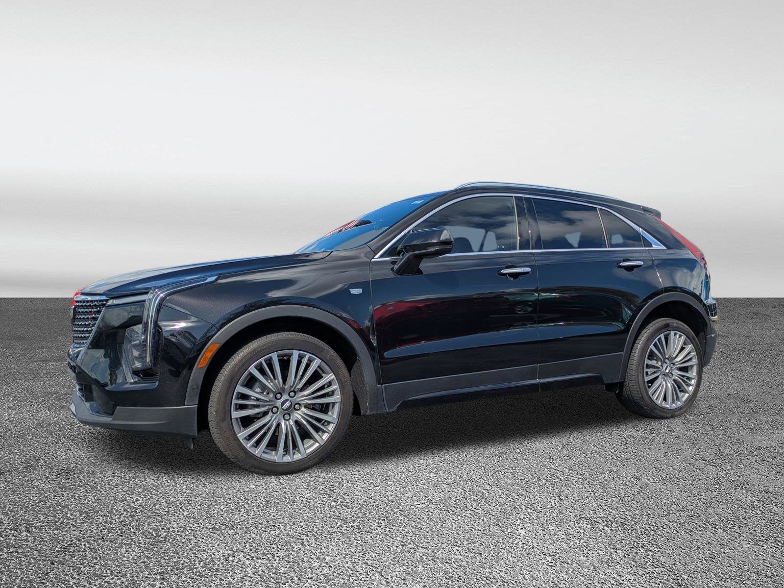 2024 Cadillac XT4 FWD Premium Luxury