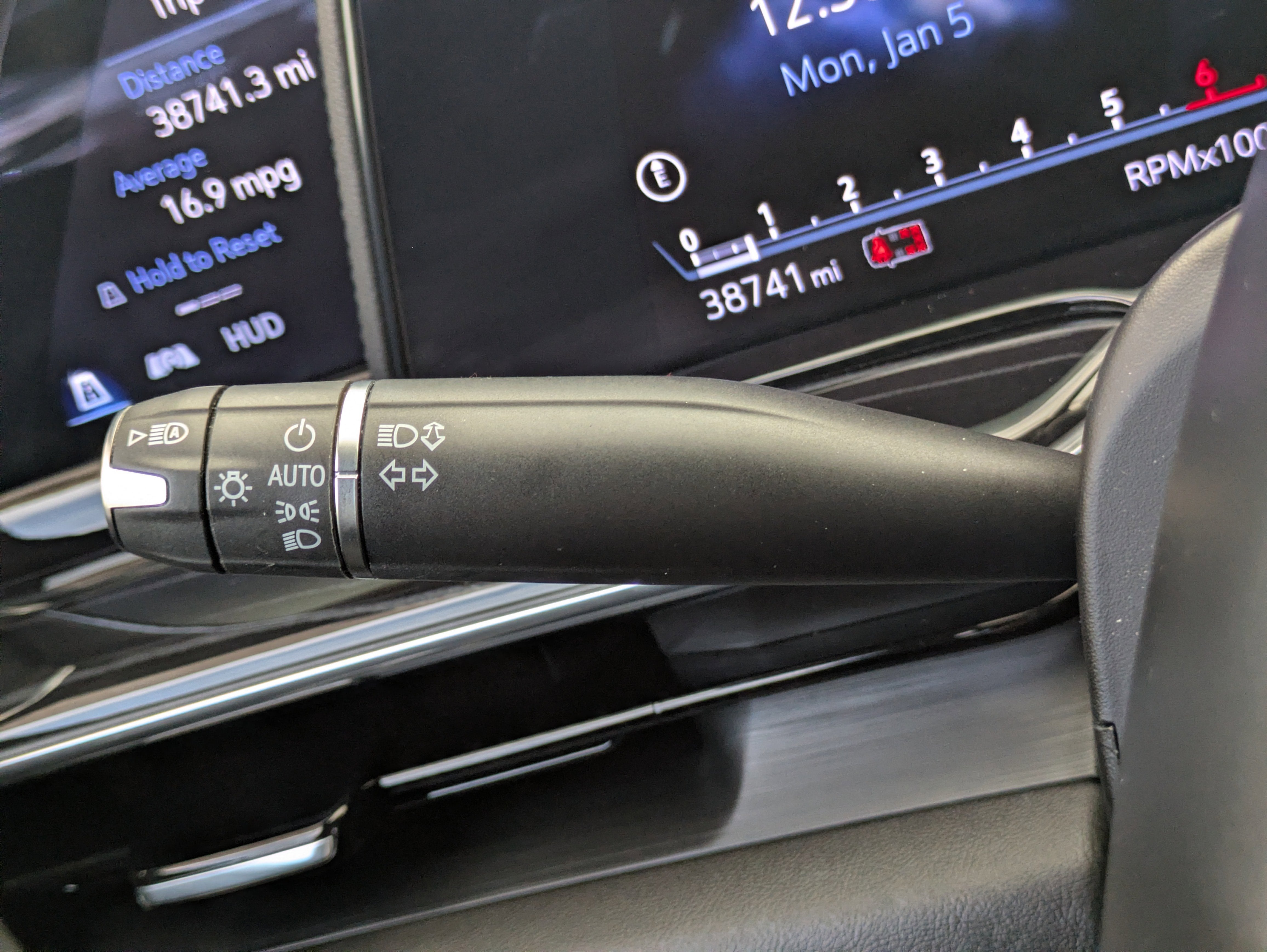 2024 Cadillac Escalade 4WD Sport