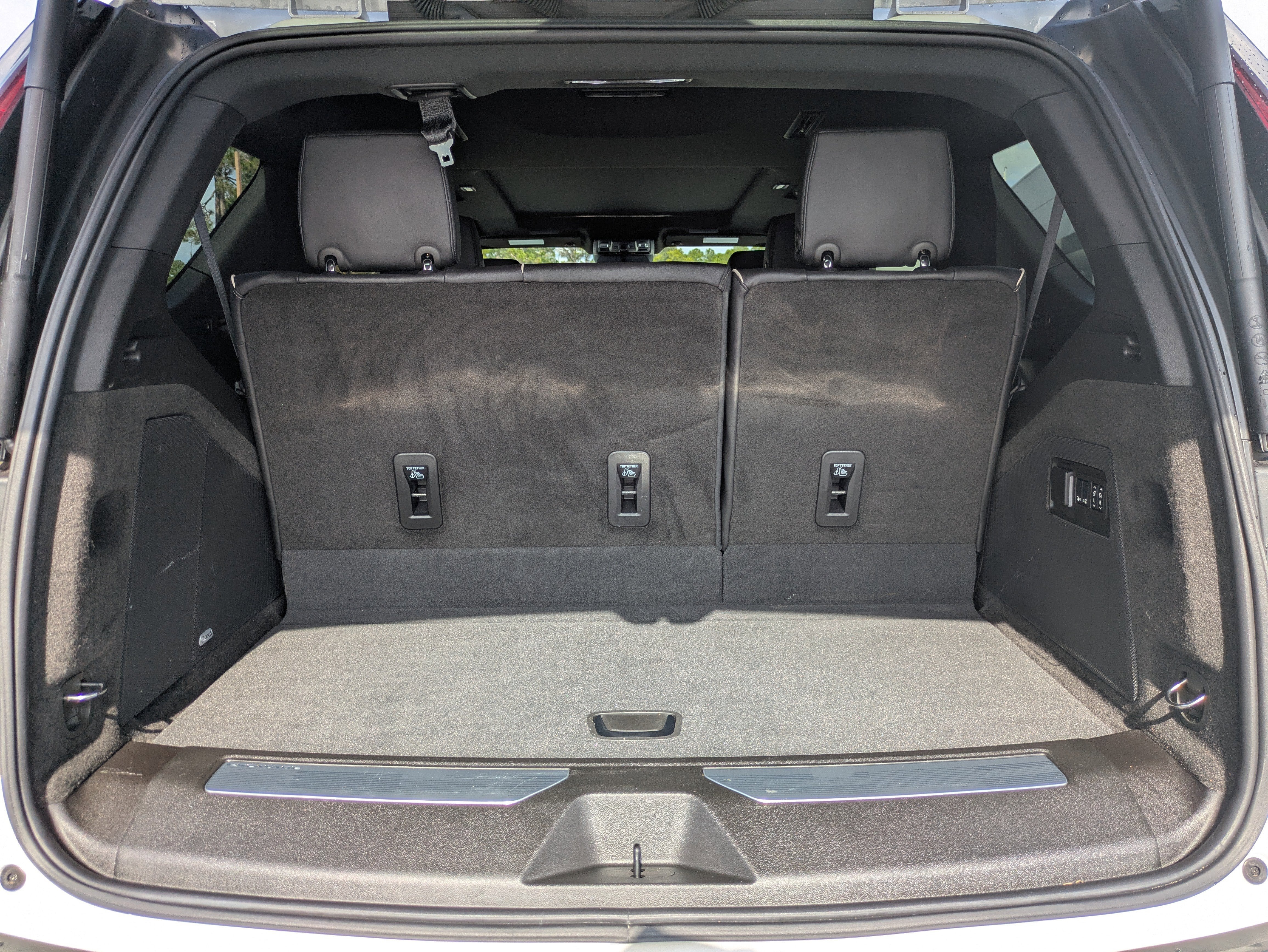 2024 Cadillac Escalade 4WD Sport