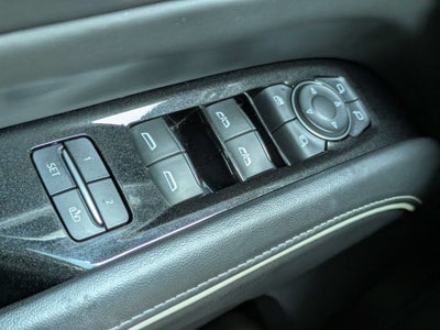 2023 Cadillac Escalade 4WD Sport Platinum