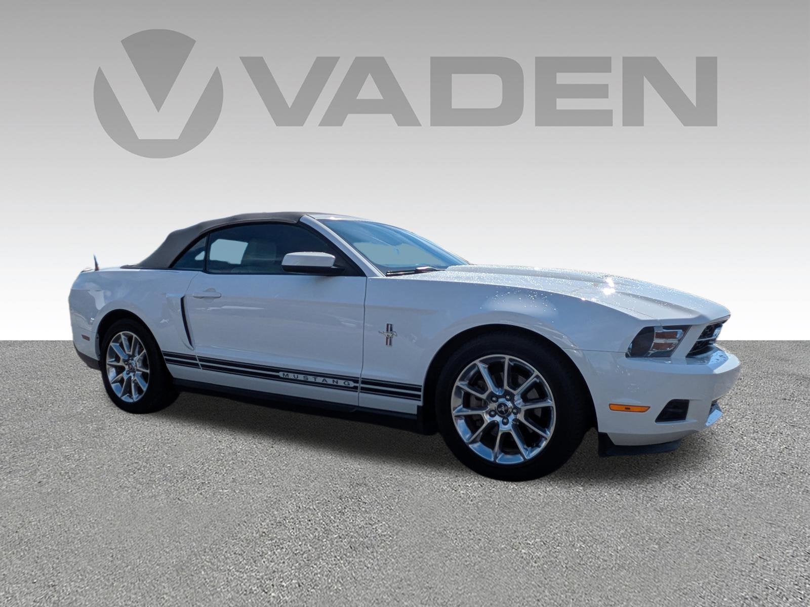 2011 Ford Mustang V6 Premium