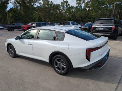 2025 Kia K4 LXS
