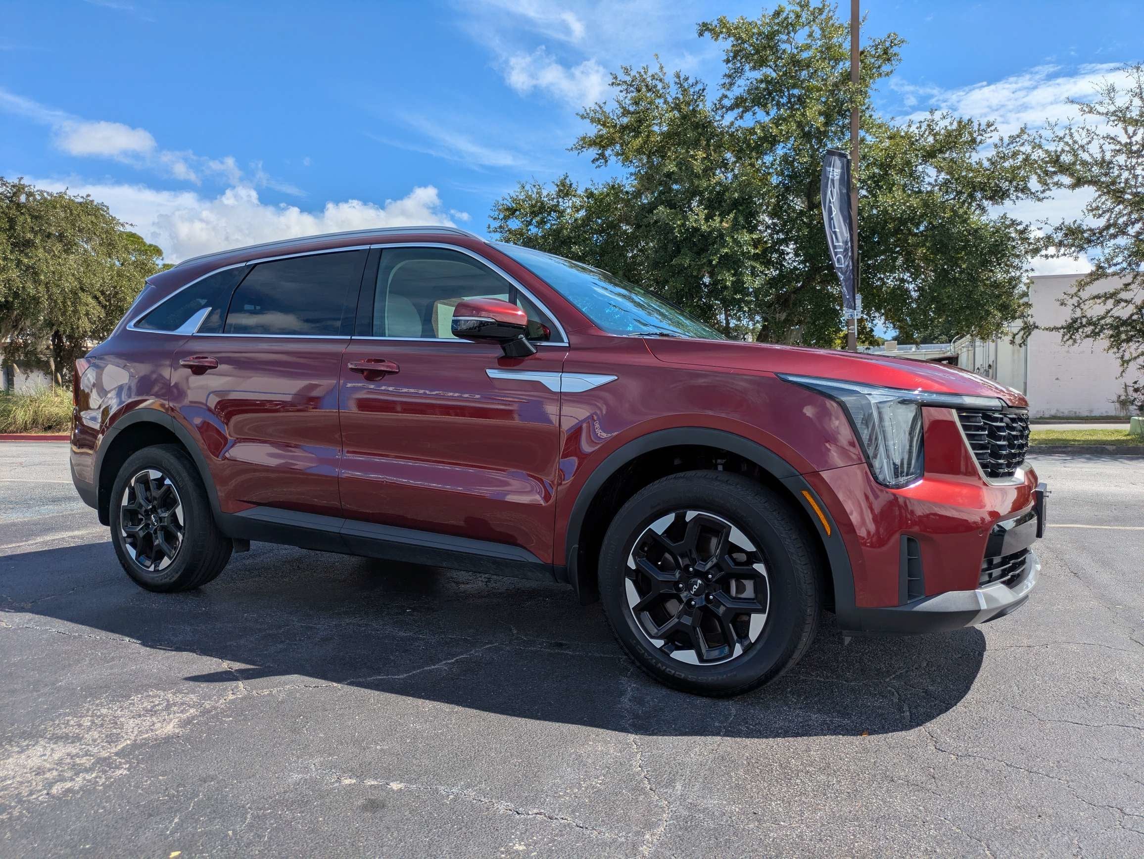 2024 Kia Sorento S