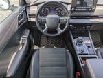2024 Mitsubishi Outlander Base