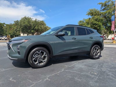 2025 Chevrolet Trax LT