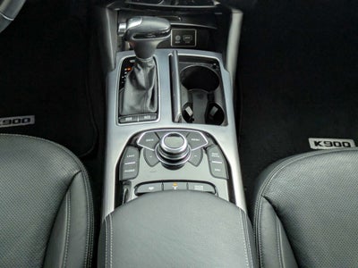 2017 Kia K900 Premium