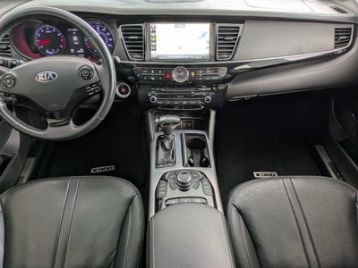 2017 Kia K900 Premium
