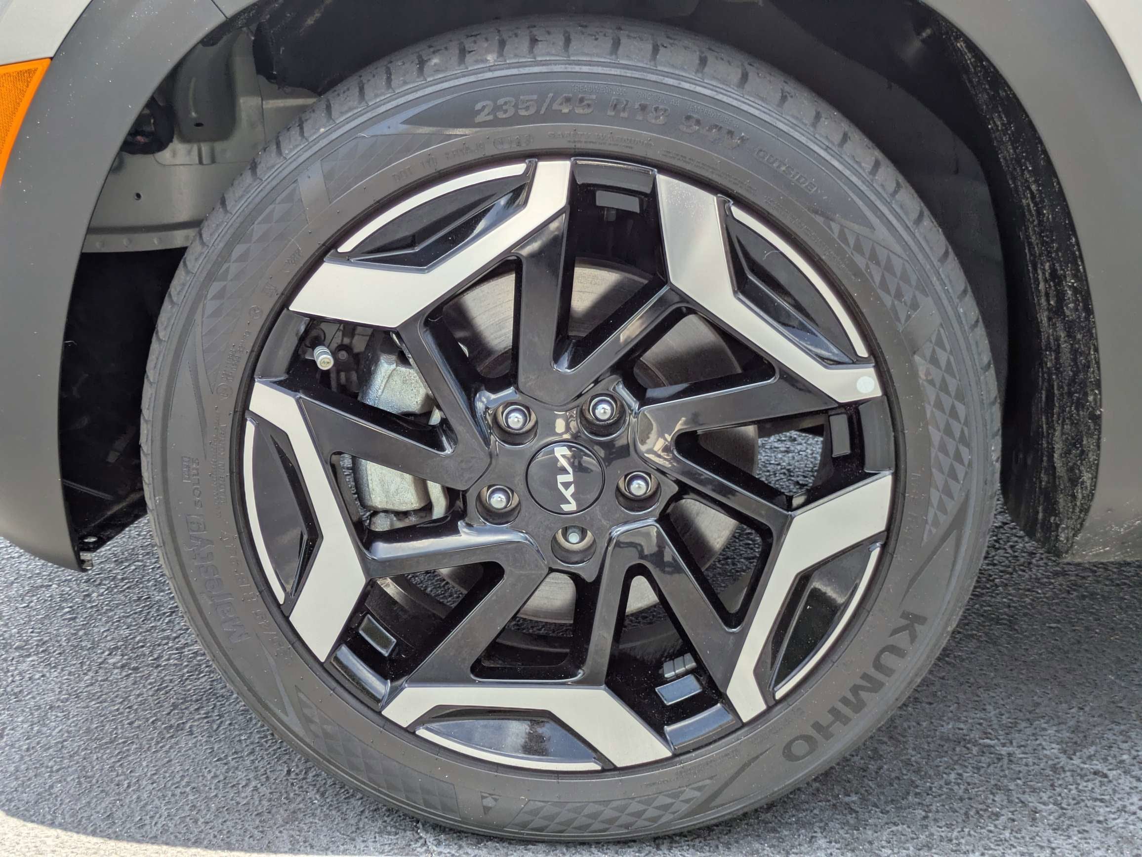 2024 Kia Seltos SX
