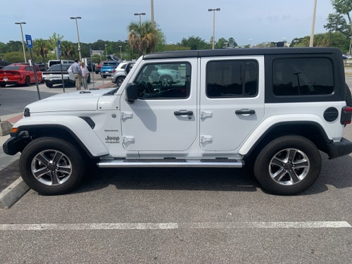 2020 Jeep Wrangler Sahara