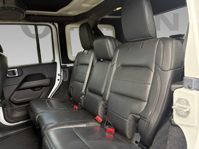 2020 Jeep Wrangler Unlimited Sahara Altitude 4x4