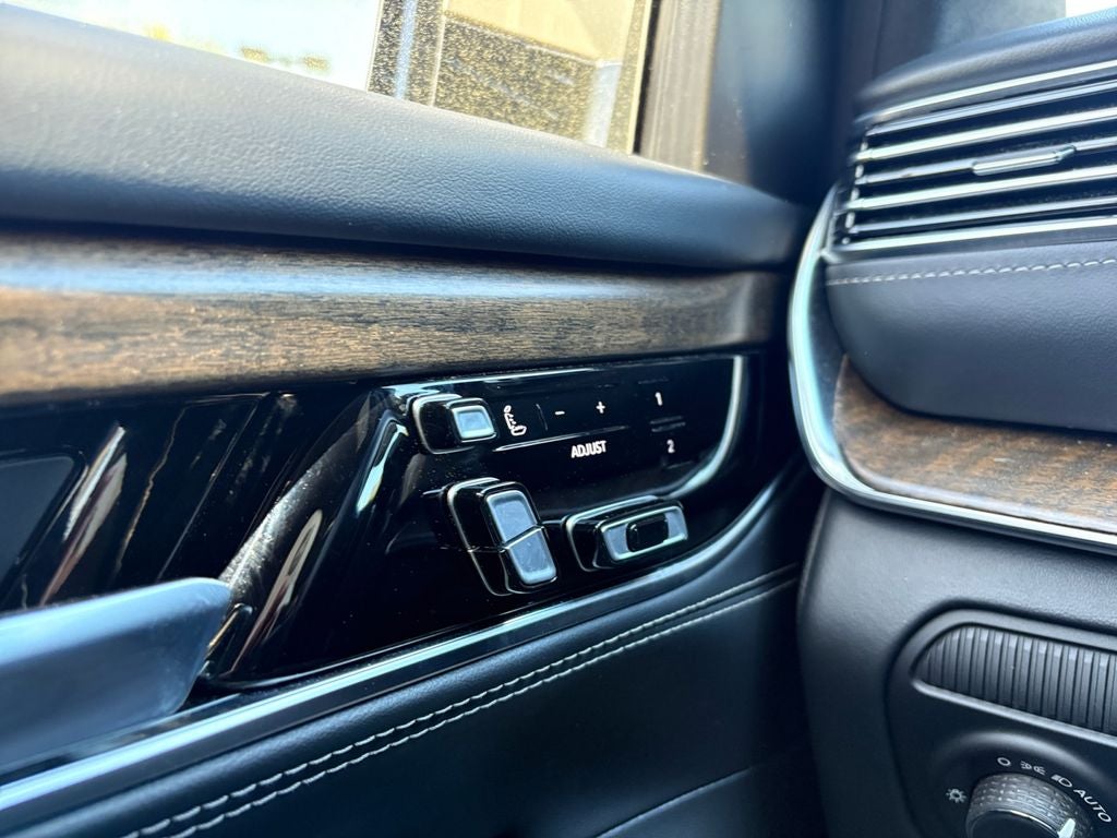 2022 Jeep Grand Wagoneer Series II 4x4