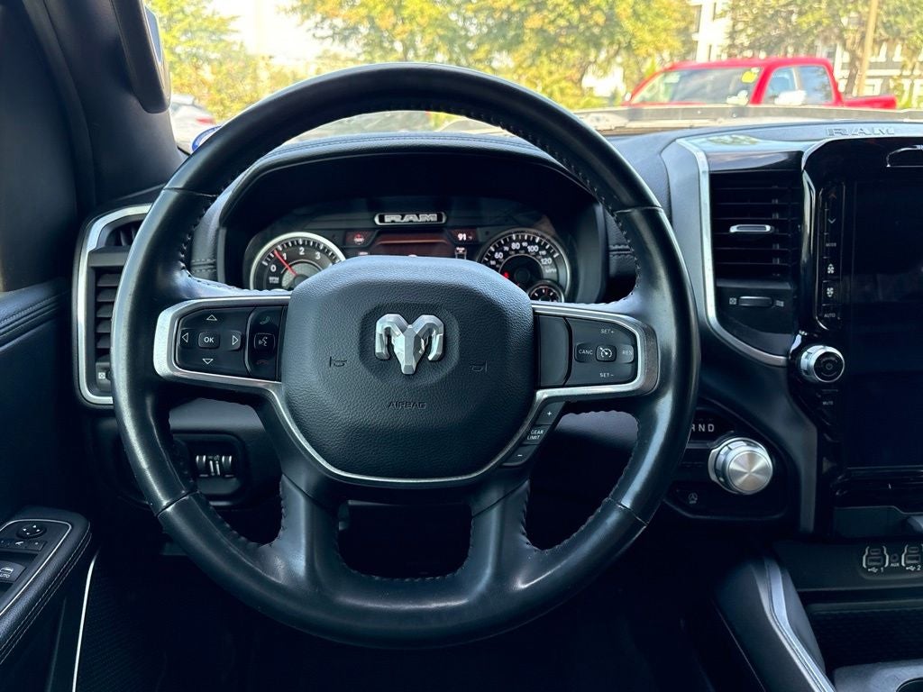 2022 RAM Ram 1500 Laramie Crew Cab 4x2 5'7' Box