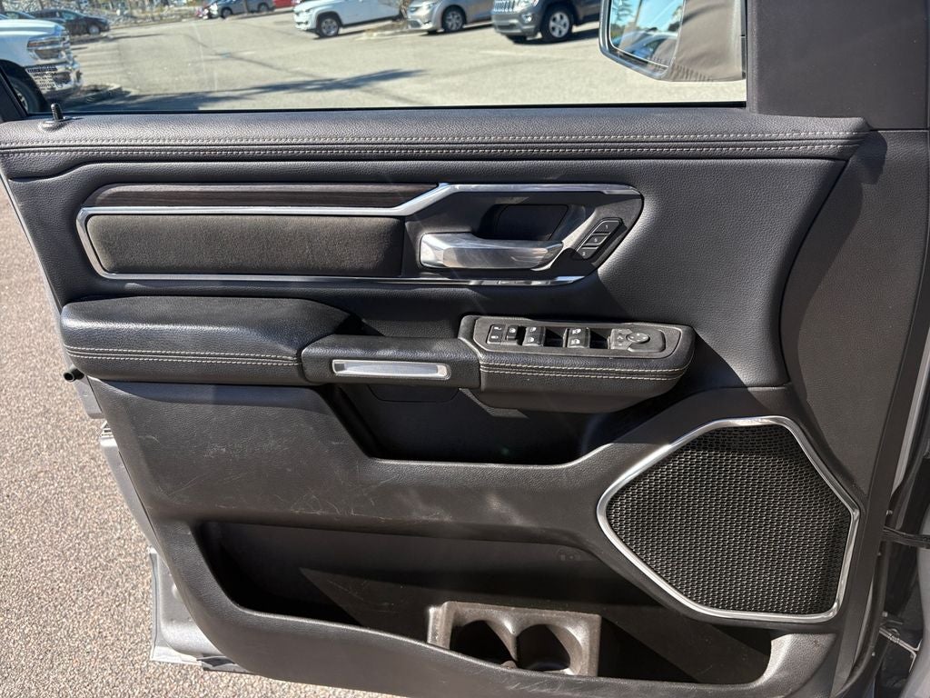 2025 RAM 1500 Laramie Crew Cab 4x4 5'7' Box