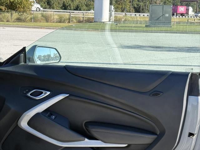 2020 Chevrolet Camaro RWD Convertible 1LT