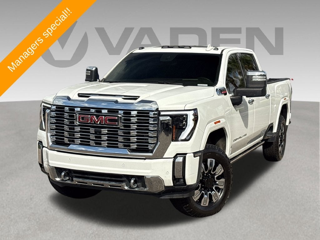2025 GMC Sierra 3500HD 4WD Crew Cab Standard Bed Denali