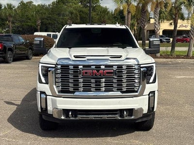 2025 GMC Sierra 3500HD 4WD Crew Cab Standard Bed Denali