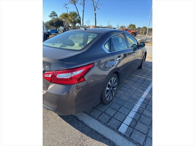 2016 Nissan Altima 2.5 SR