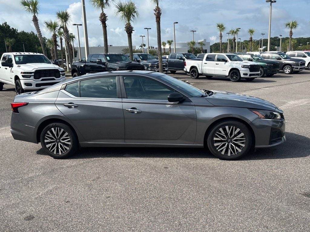 2024 Nissan Altima SV FWD