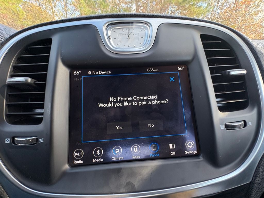 2019 Chrysler 300 Touring