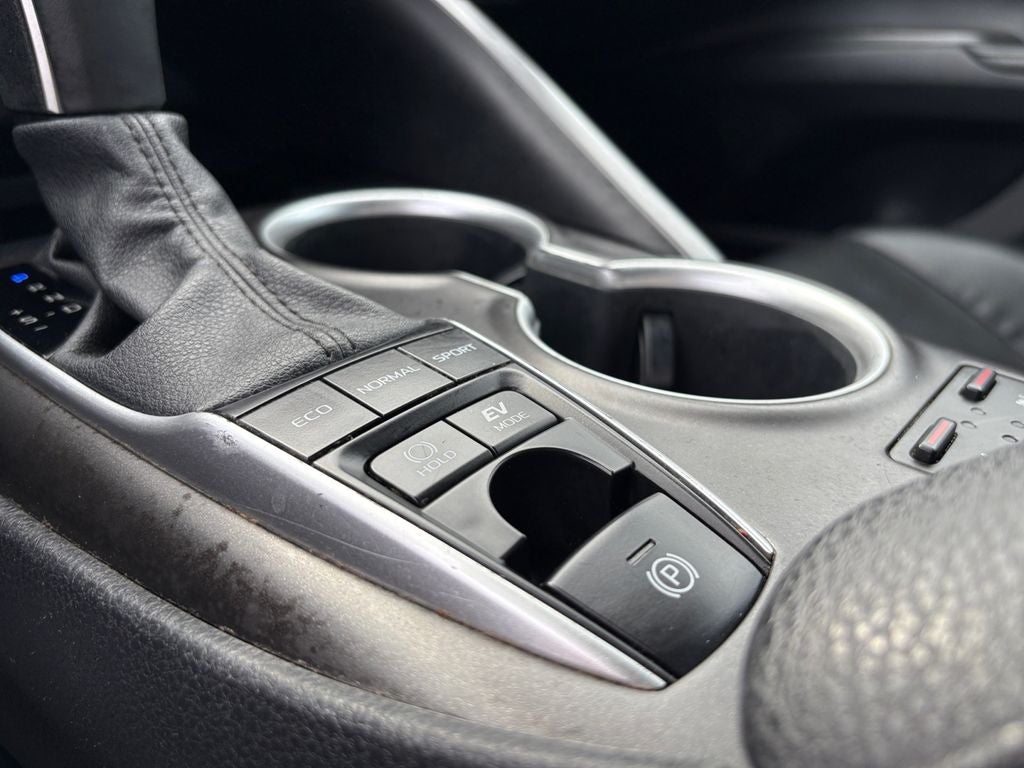 2023 Toyota Camry XLE Hybrid