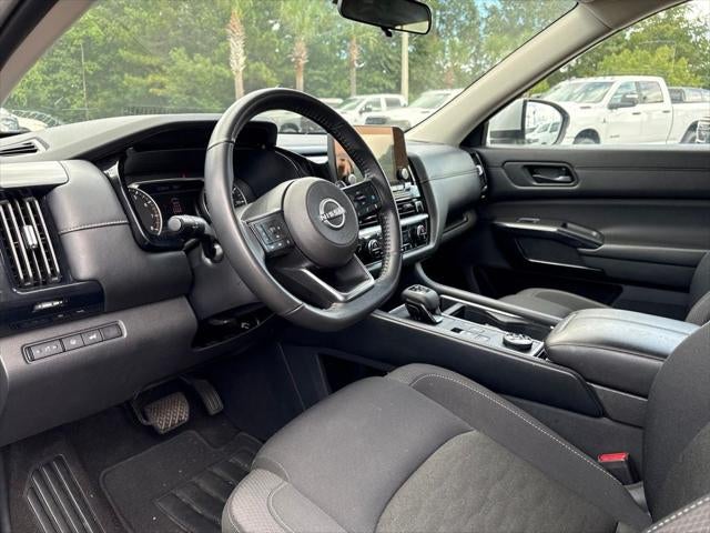 2025 Nissan Pathfinder SV 4WD