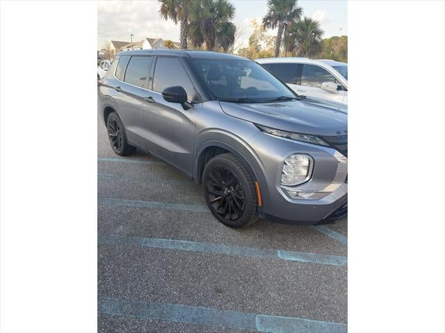 2023 Mitsubishi Outlander SE Black Edition 2WD