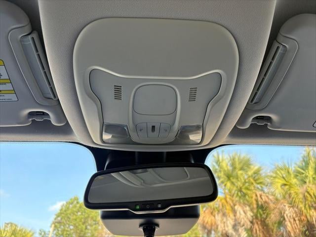 2017 Jeep Renegade Altitude FWD