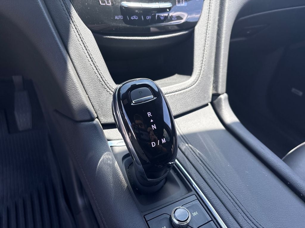 2023 Cadillac XT6 Luxury