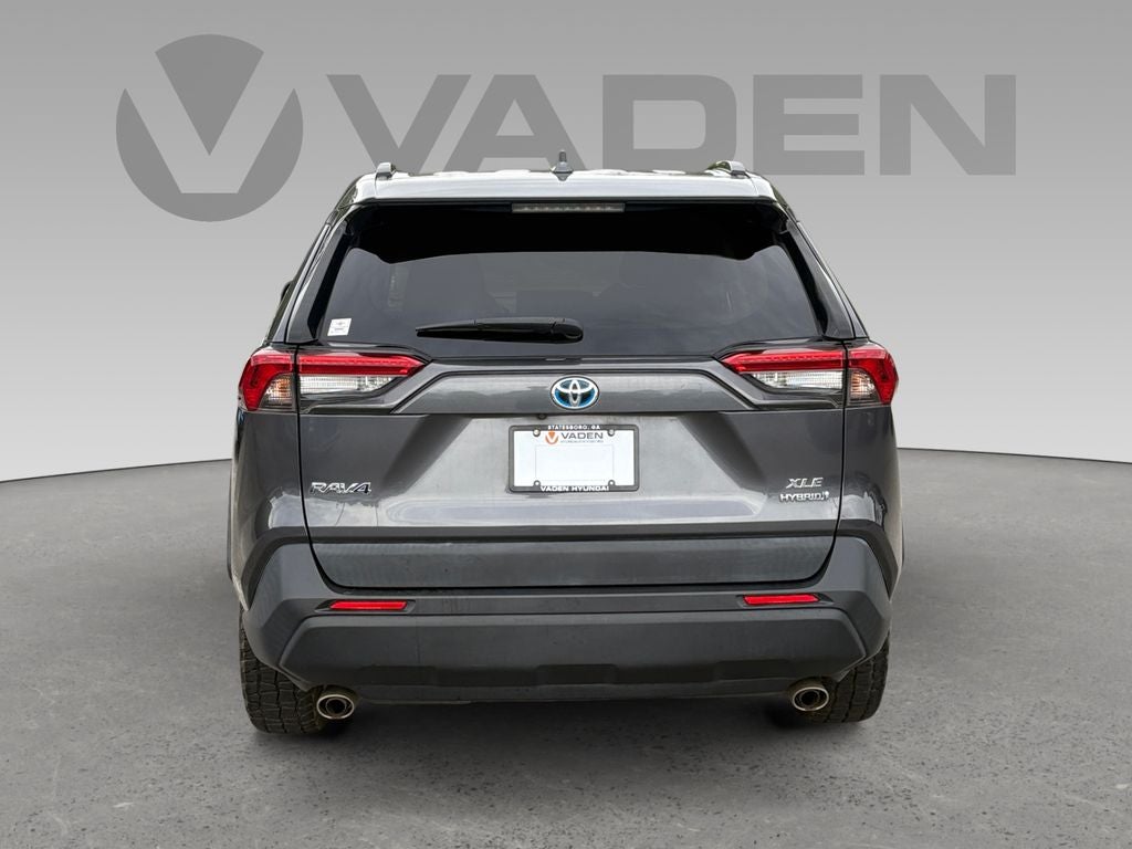 2020 Toyota RAV4 Hybrid XLE