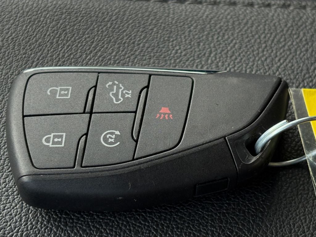 2025 Chevrolet Silverado Custom