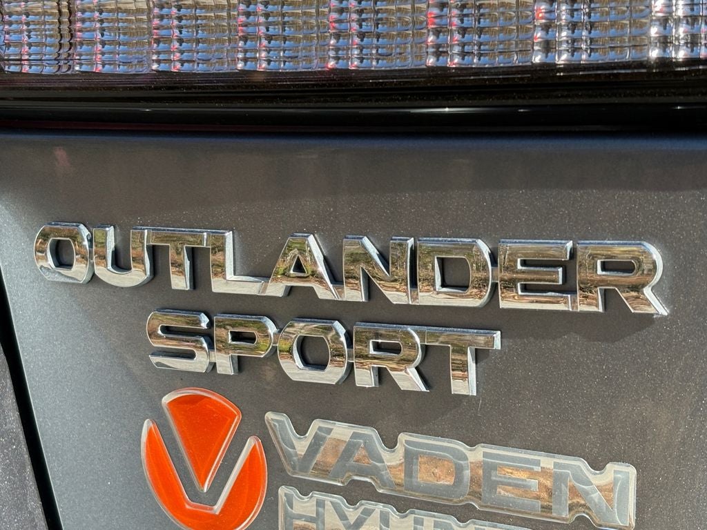 2024 Mitsubishi Outlander Sport ES