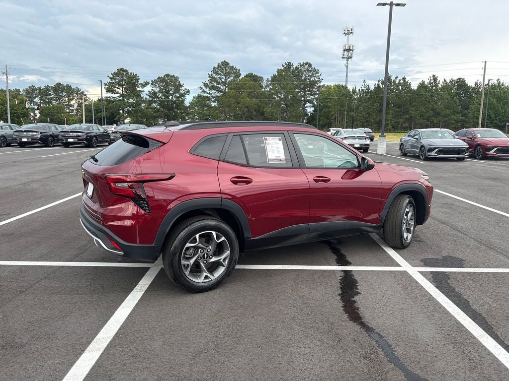 2024 Chevrolet Trax LT