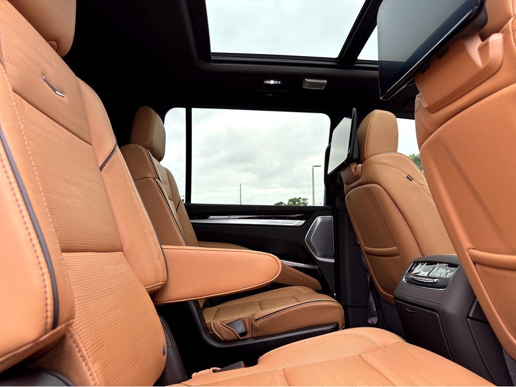2026 Cadillac Escalade ESV Luxury