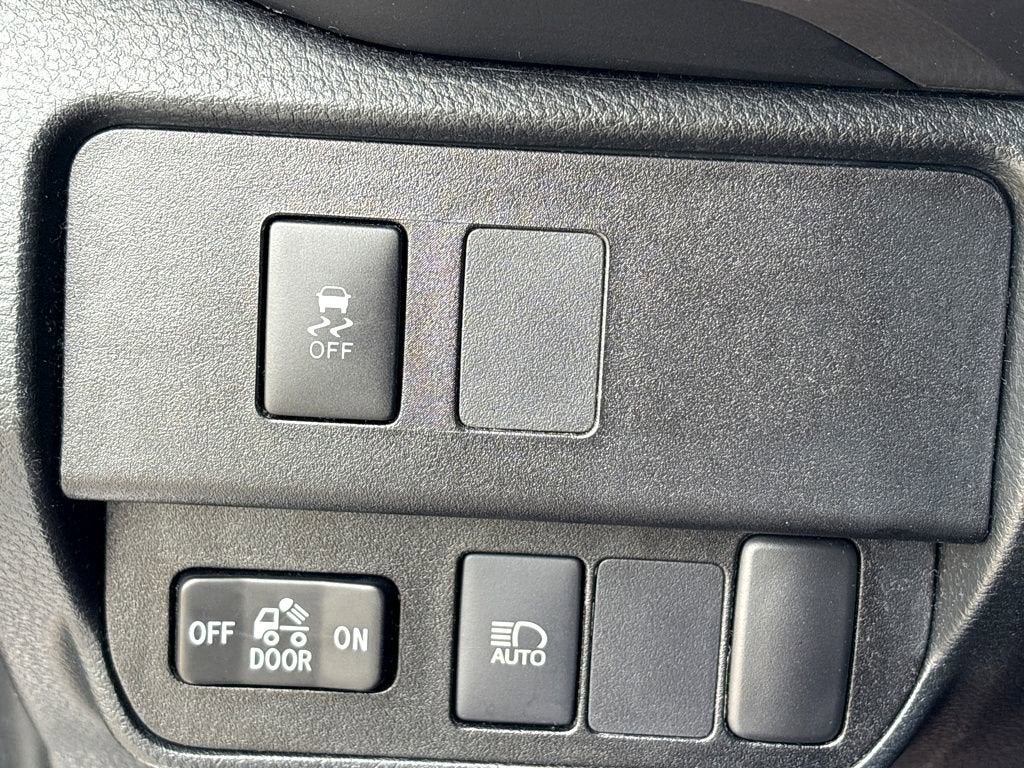 2021 Toyota Tacoma 2WD SR5