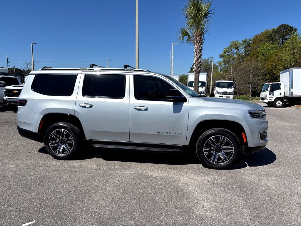 2024 Jeep Wagoneer BASE