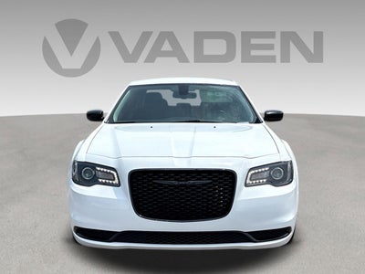 2021 Chrysler 300 Touring