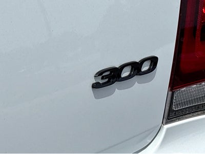 2021 Chrysler 300 Touring