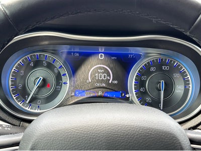 2021 Chrysler 300 Touring