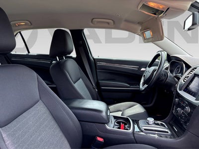 2021 Chrysler 300 Touring